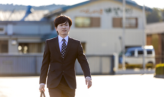 株式会社ニューリー・土山の技術営業